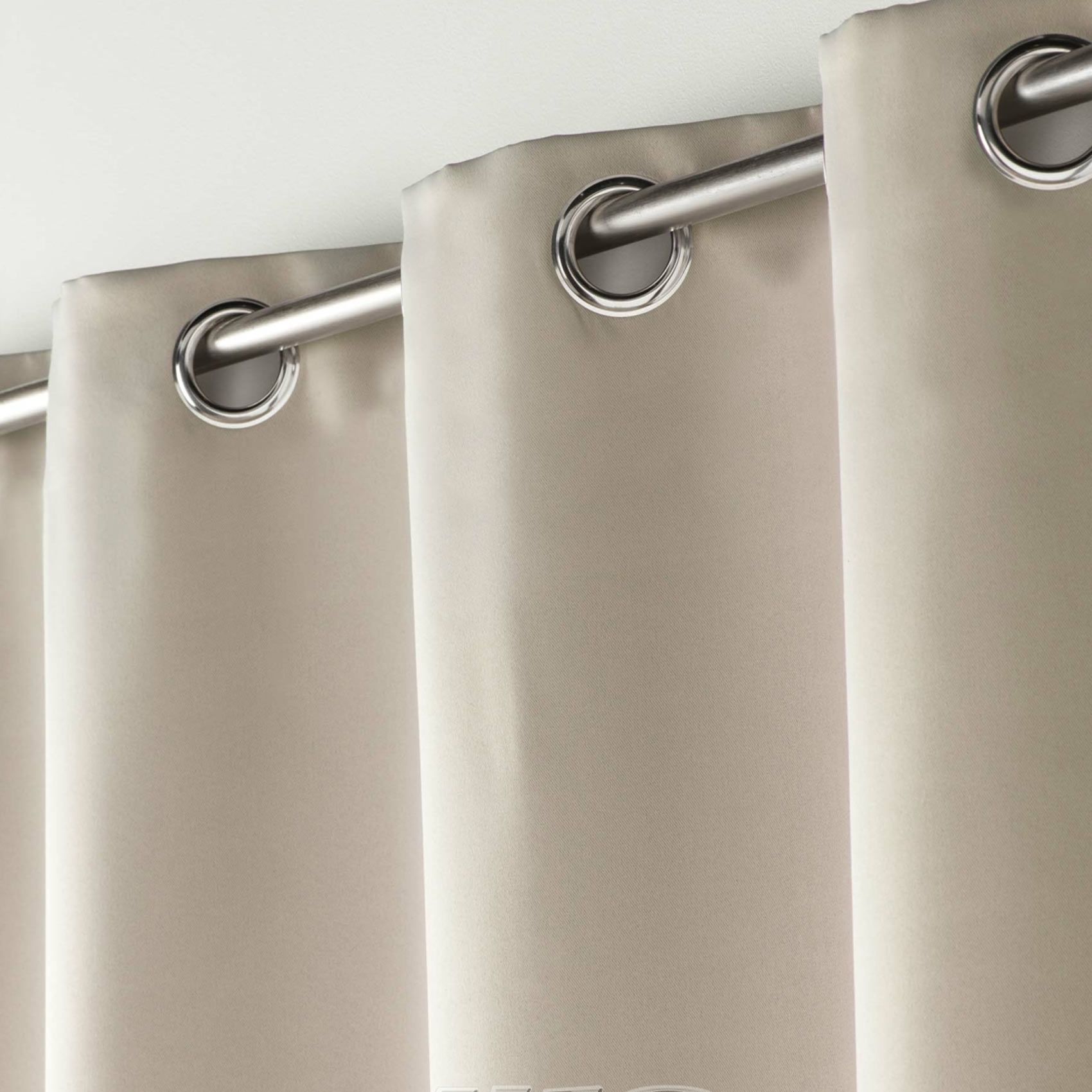 Rideau Court Obscurcissant 90 % Adapté Radiateur