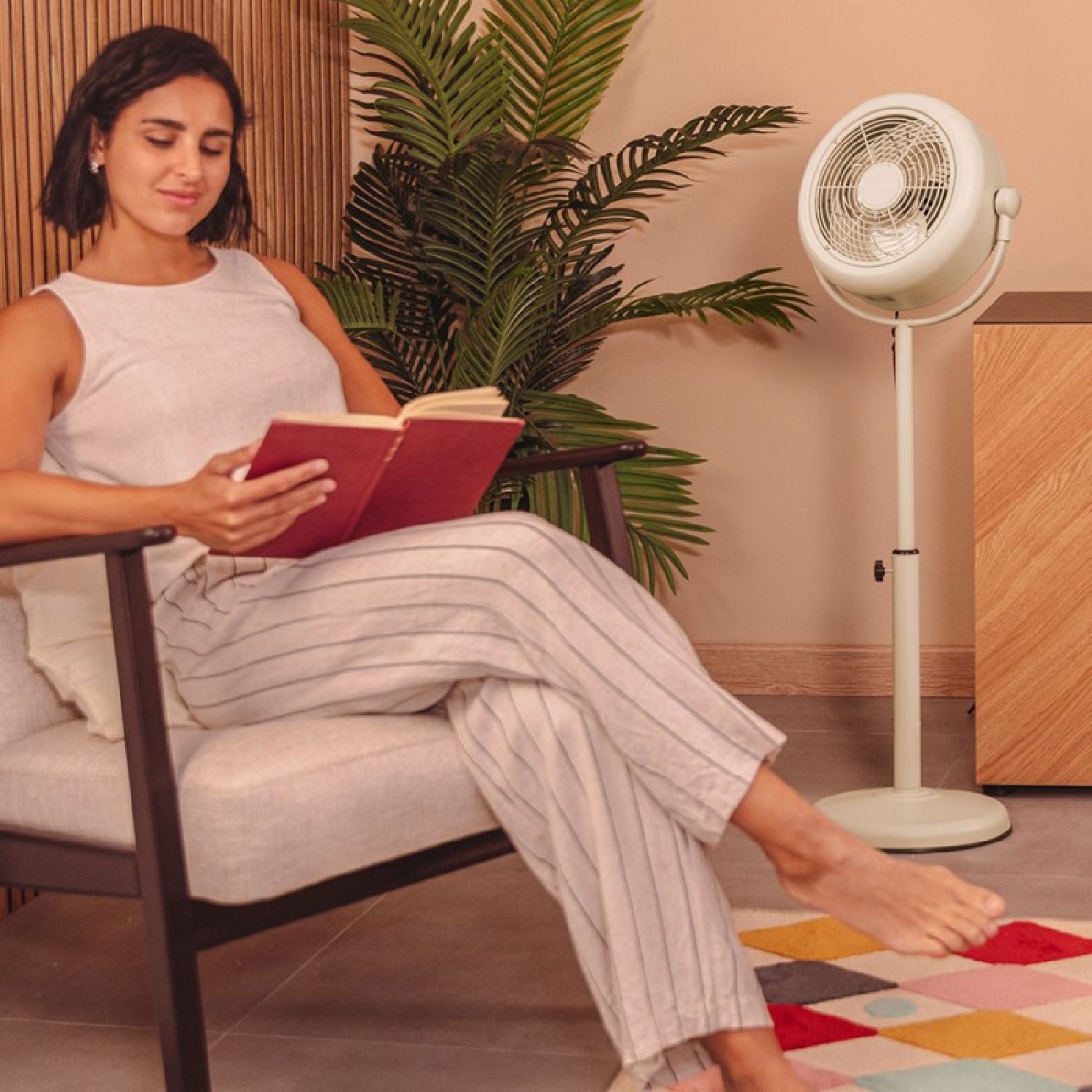 Cecotec - Ventilateur Sur Pied Energysilence 250 Classicstyle Beige - 25 W, Diamètre 25 Cm, 3 Pales Et Hauteur Réglable