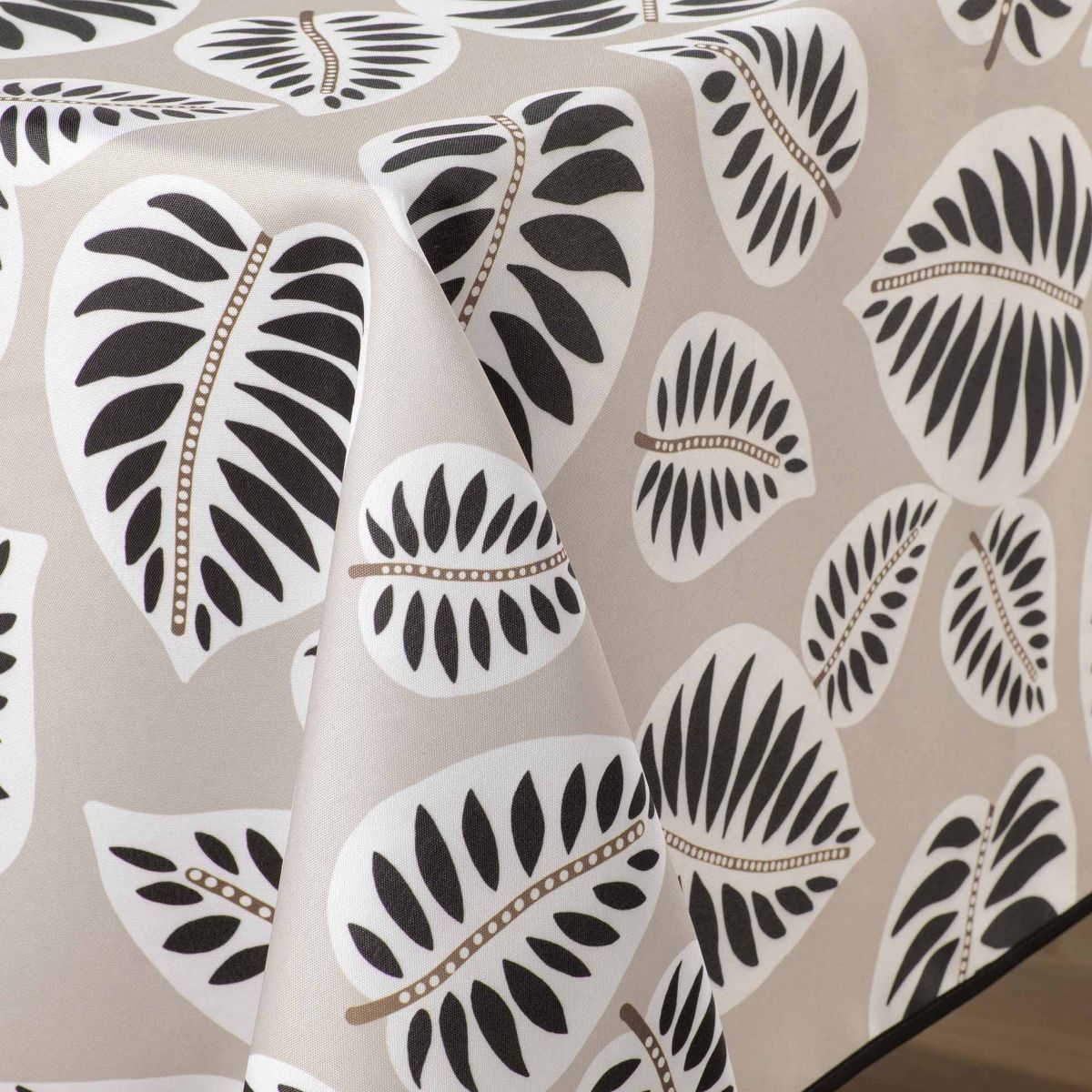 Nappe Antitache Imprimé  "alma" 150x240cm Noir