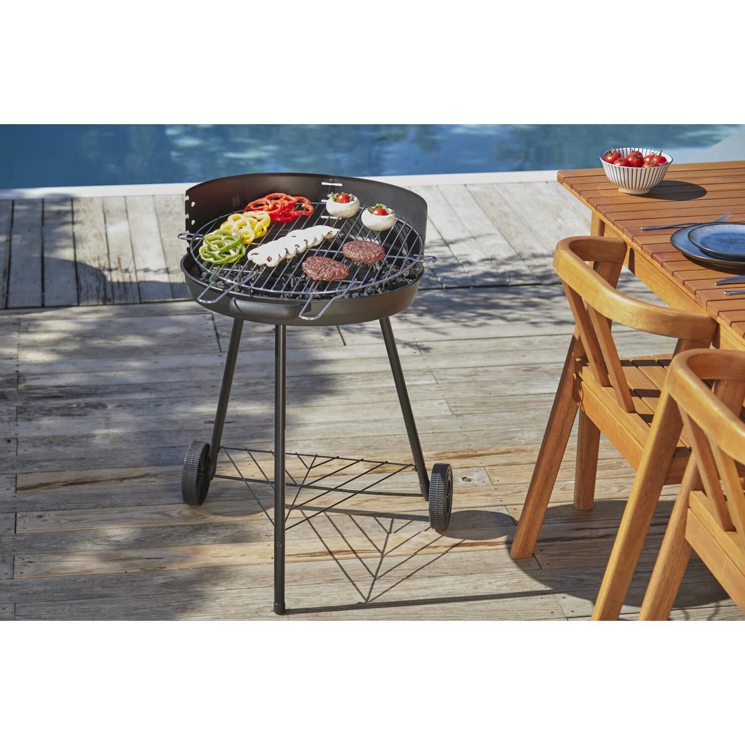 Barbecue à Charbon de bois Rond 50cm sur Roulettes Manaus