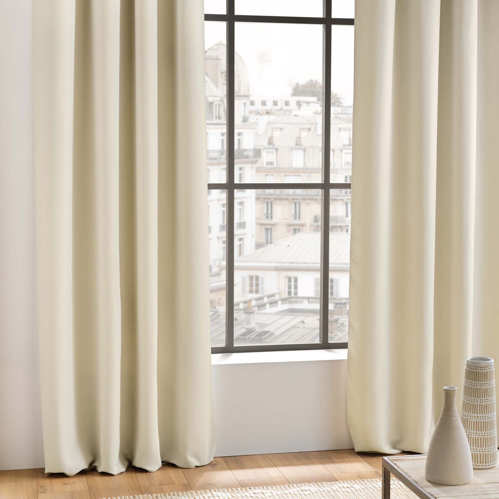 Rideau Occultant Uni À Oeillets